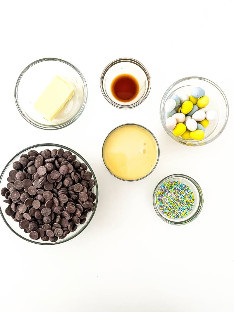 Ingredients for Easter fudge