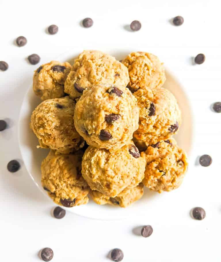 Easy No Bake Chocolate Chip Bites